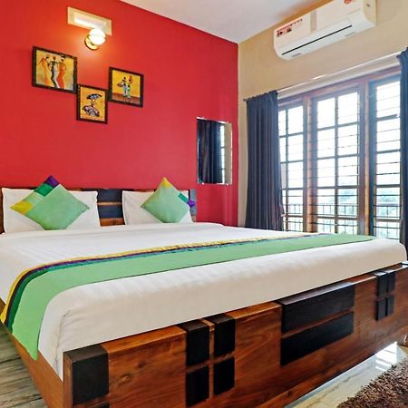 Treebo Avyukta Stay Madikeri Zewnętrze zdjęcie
